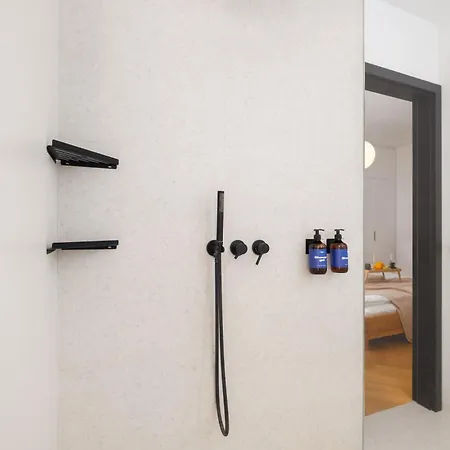 Days - Modern With Workspace - Quiet Area *