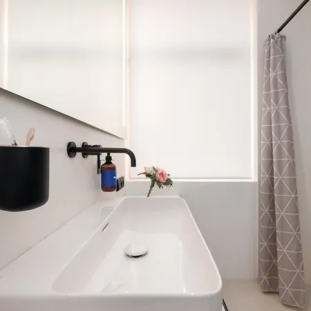 Days - Modern With Workspace - Quiet Area * Prague